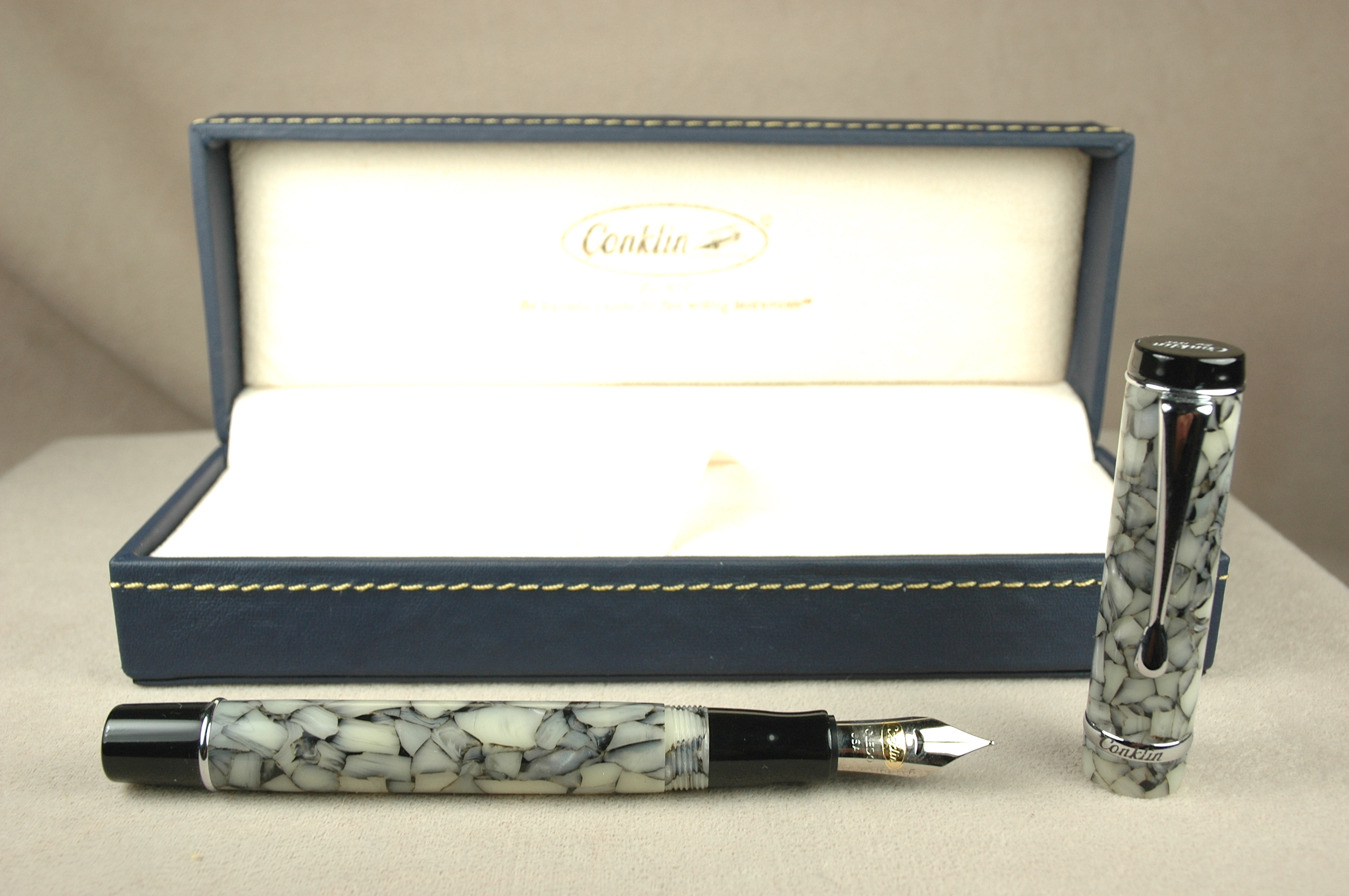 Pre-Owned Pens: 5607: Conklin: Duragraph